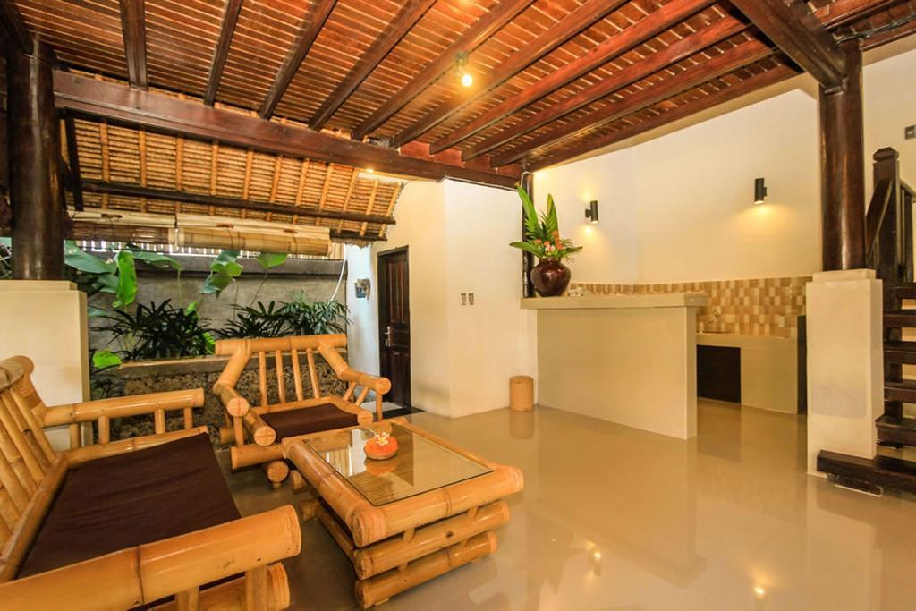 Radiant Jepun Villa Legian  Phòng bức ảnh