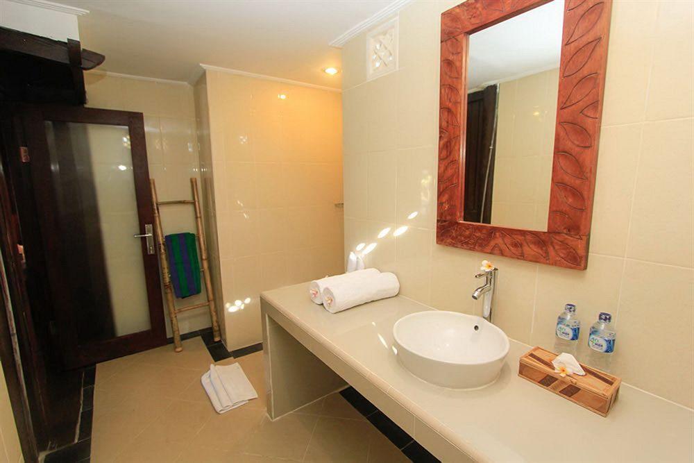 Radiant Jepun Villa Legian  Ngoại thất bức ảnh